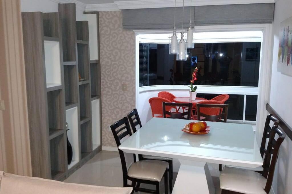 Apartamento Lindo Apto Com Otima Localizacao Balneário Camboriú
