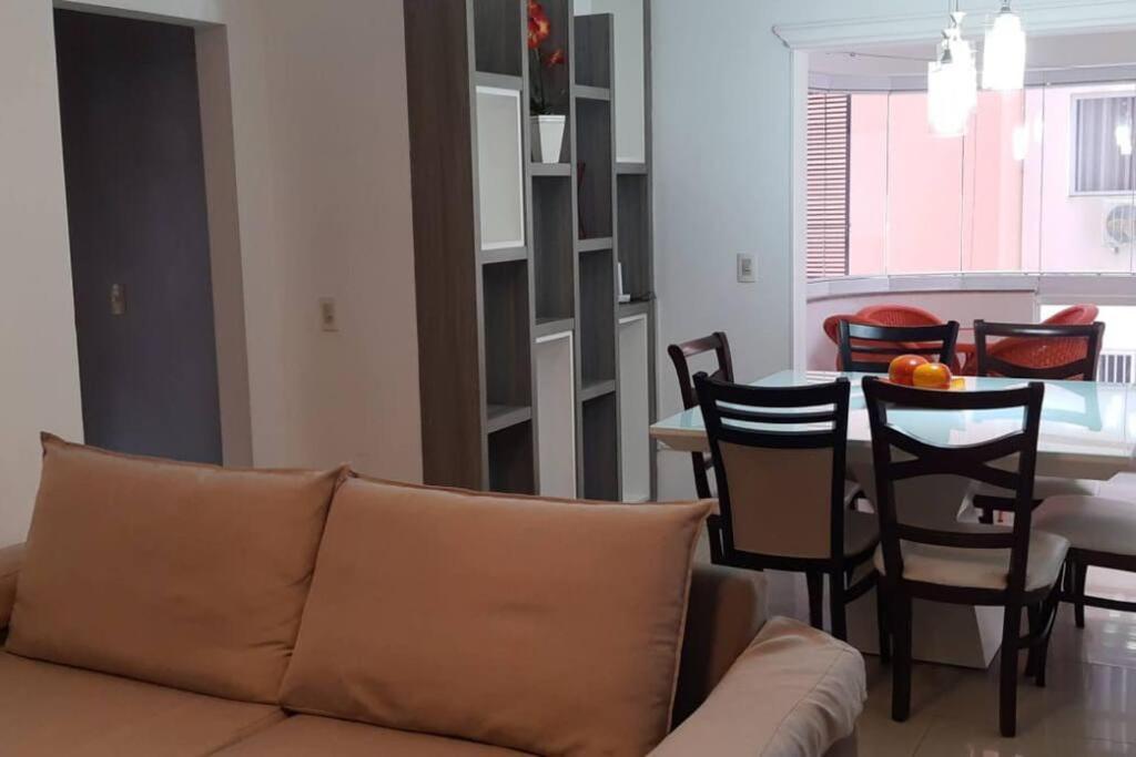 Lindo Apto Com Otima Localizacao * Balneario Camboriu